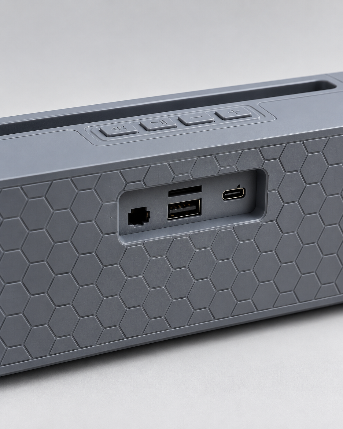 Metal Izgara Ön Yüzeyli Uzun Gövdeli USB Destekli Kablosuz Masaüstü Hoparlör