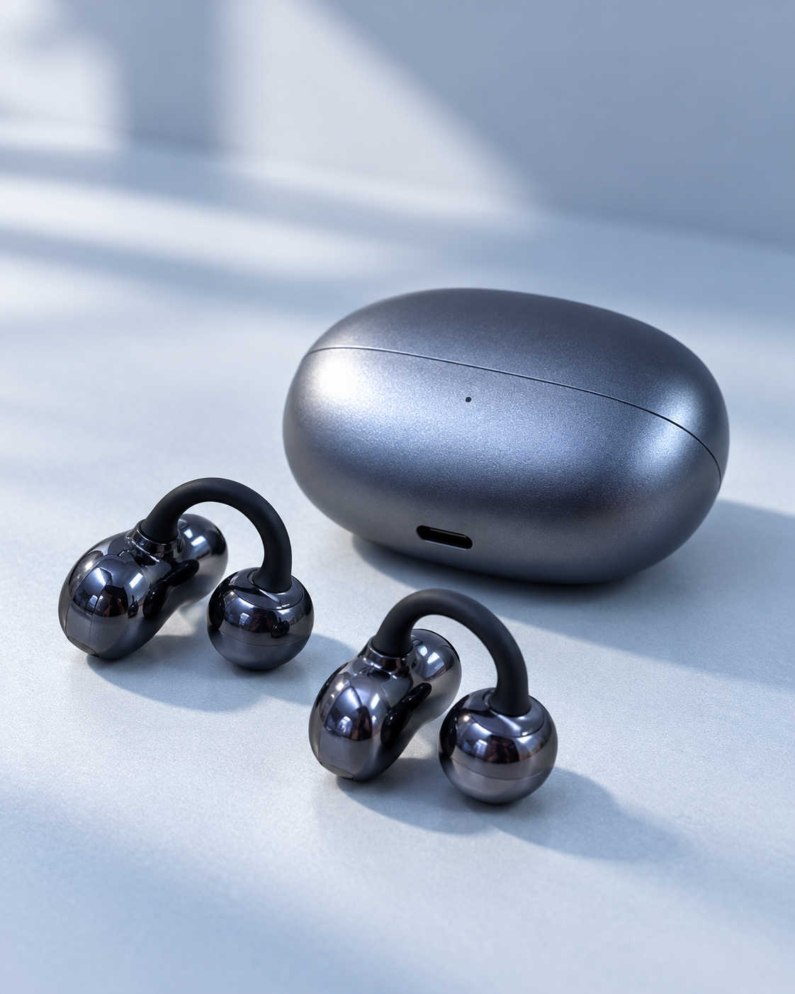 Küpe Tipi Bluetooth Kulaklık En Fazla 70 Dakikada Kulaklık Şarjı 2500 Saat Bekleme