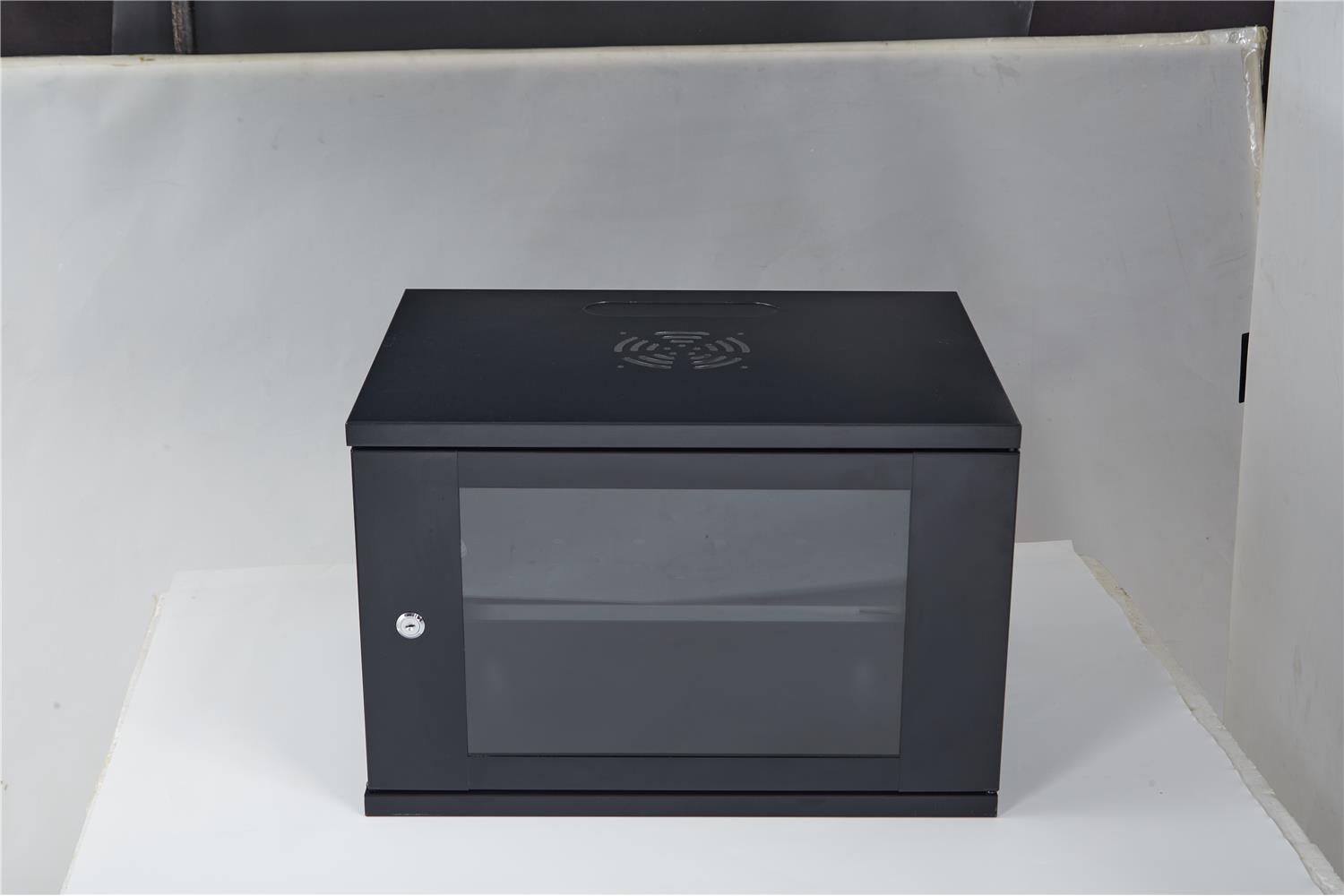 Racksan SE-6409S 9U Duvar Tipi Kabinet (450-530-400) Raf+Fan+Priz