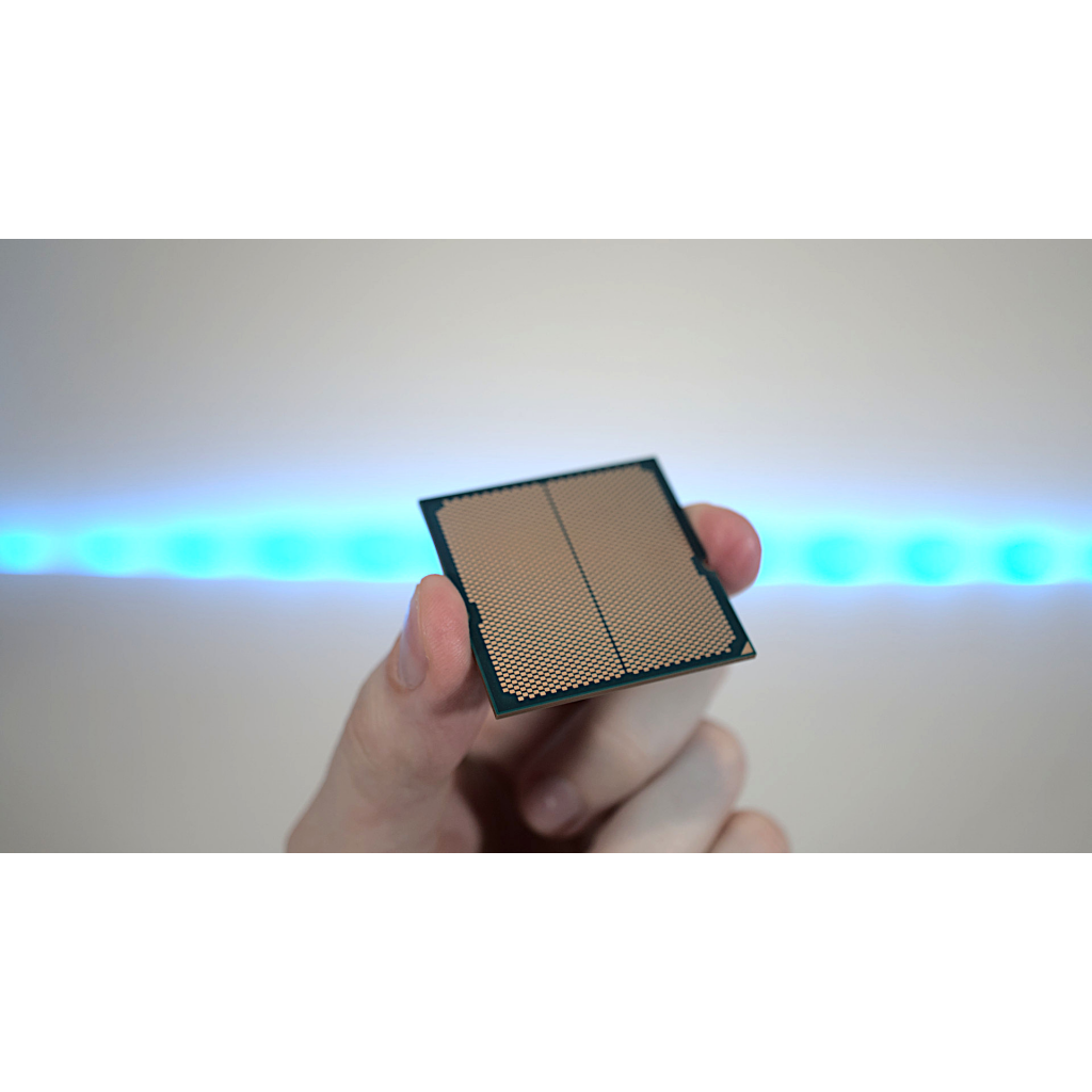 AMD RYZEN 5 7600X 6 Core, 4,70-5.30GHz, 38Mb Cache, 105W,  AM5 Soket, BOX (Kutulu) (Dahili Grafik VAR, Fan YOK)