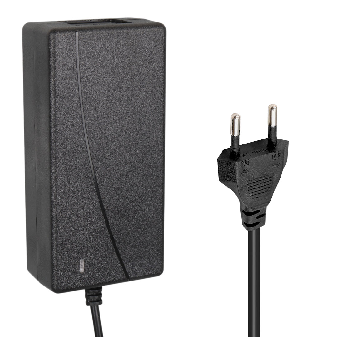 POWERMASTER PM-31056 20 VOLT - 2 AMPER 5.5*2.5 MM UÇLU ADAPTÖR (LENOVO IBM NOTEBOOK)
